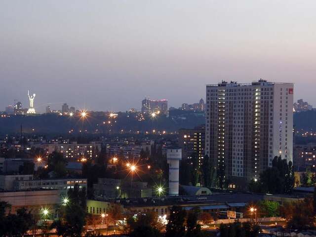 Апартаменты Allurapart Inn MVZ, Левобережная МВЦ Киев-12